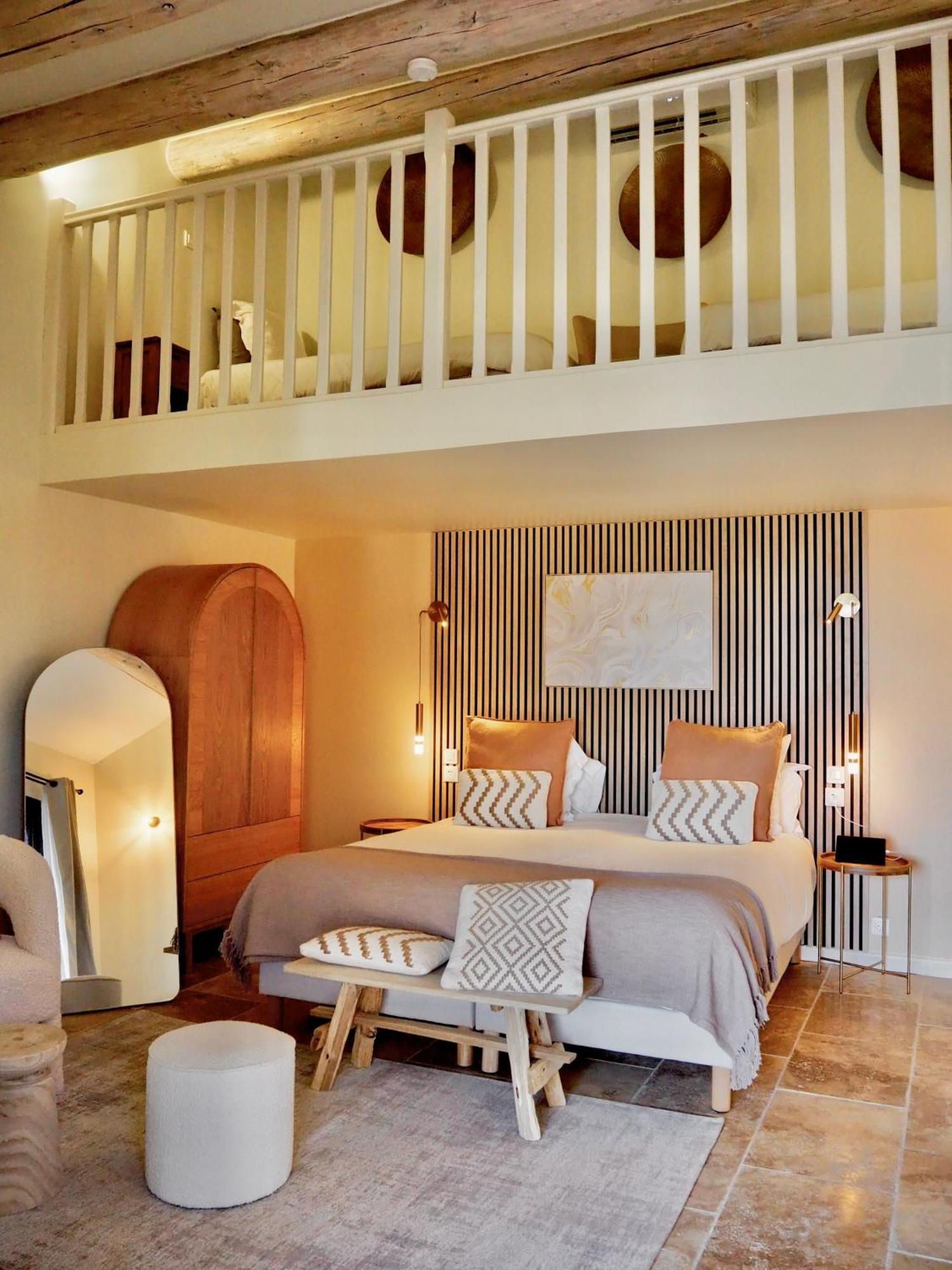 Le Jas De Joucas Hotel-Restaurant Экстерьер фото